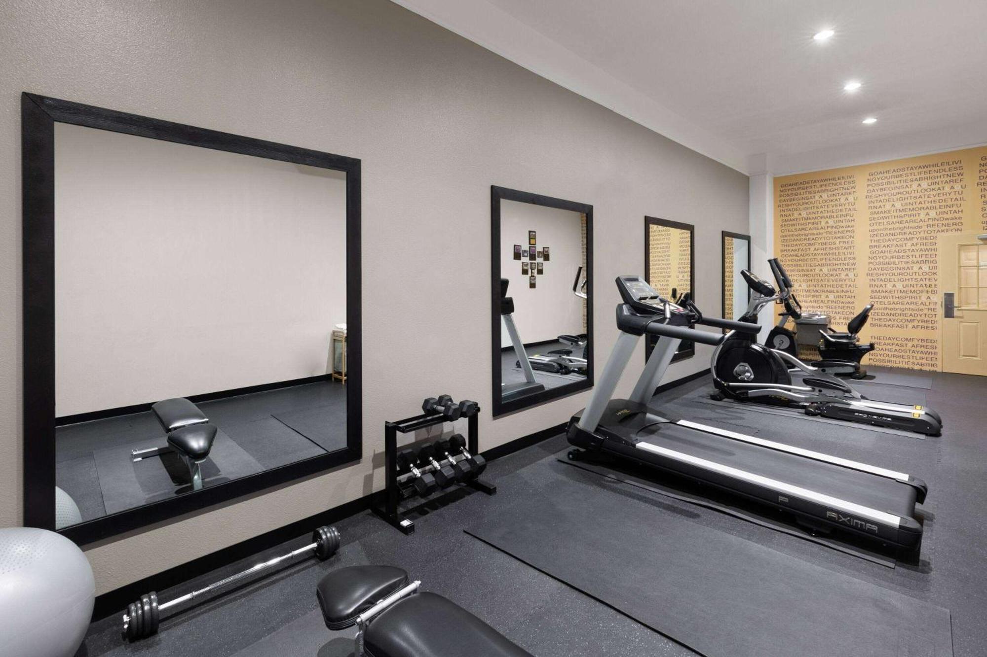 Hotel La Quinta By Wyndham Deer Park Esterno foto