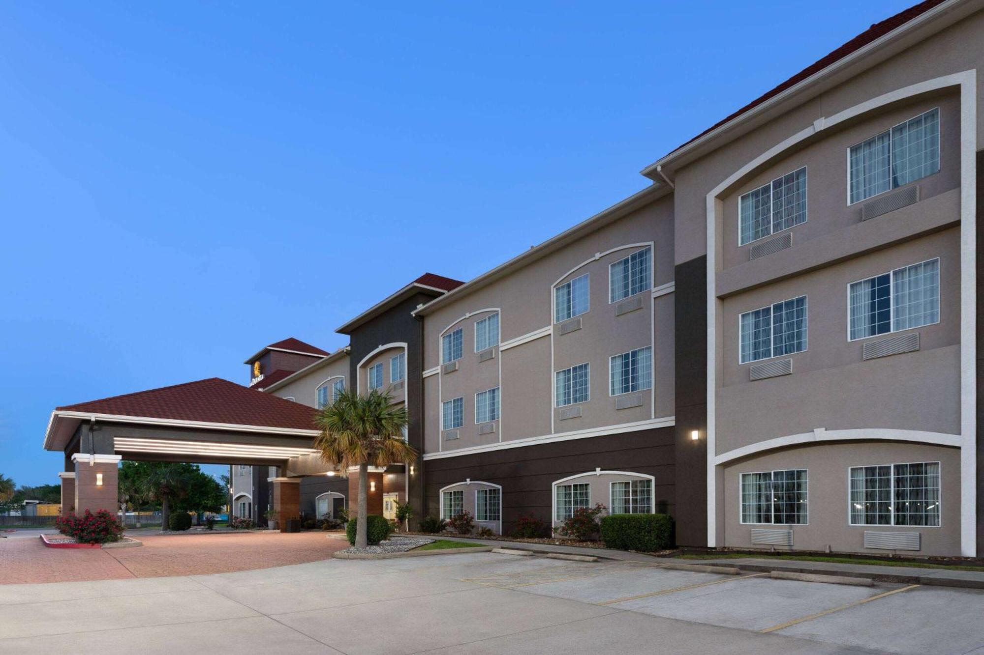 Hotel La Quinta By Wyndham Deer Park Esterno foto